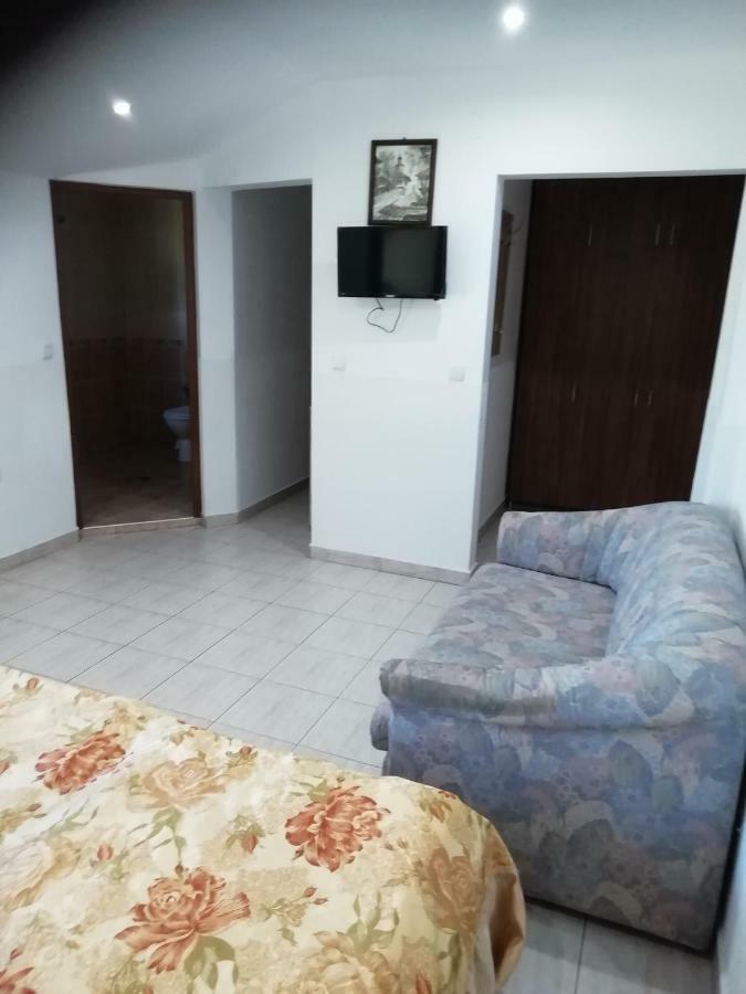 Трите Щерки Tryavna Esterno foto